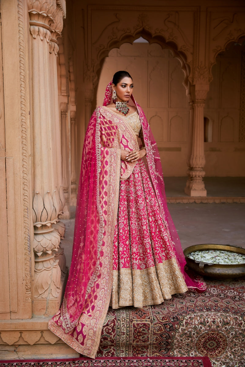 RAANI NAZAKAT LEHENGA