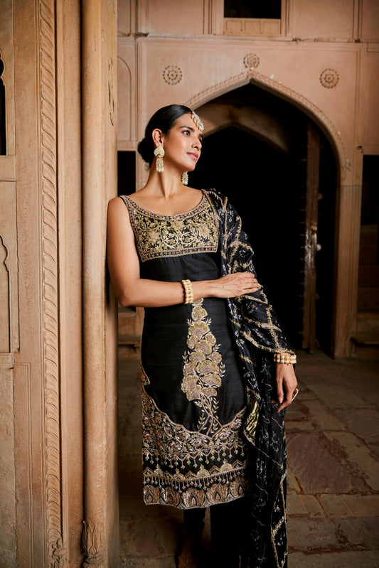 MIDNIGHT ROOP KURTA SET